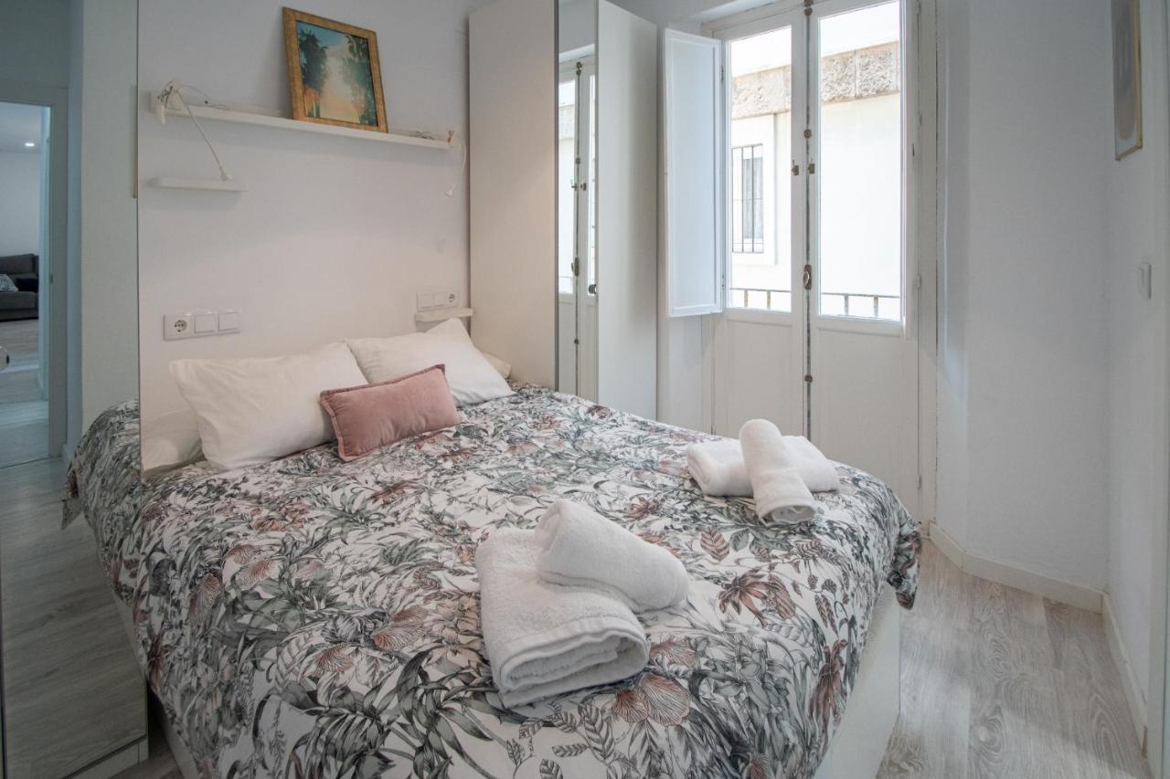 Apartamento Las Lectoras De Cádiz Eksteriør bilde